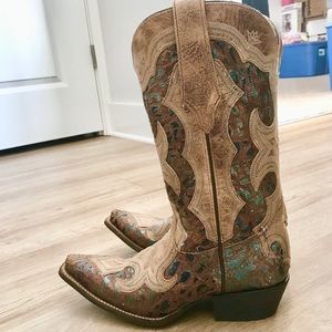 Cowboy boots